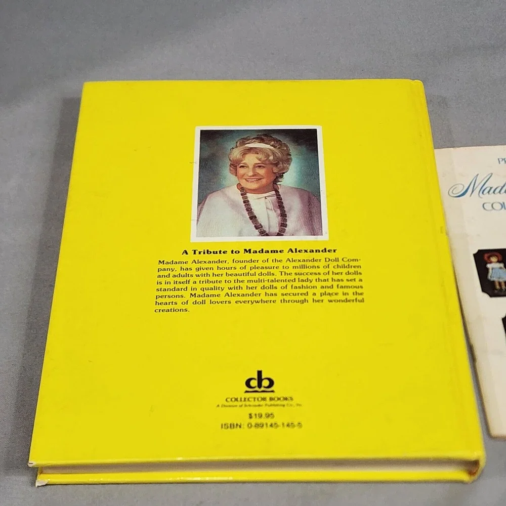 Madame Alexander Collector Dolls Book 2 & Price Guide Yellow Hardcover Set OS